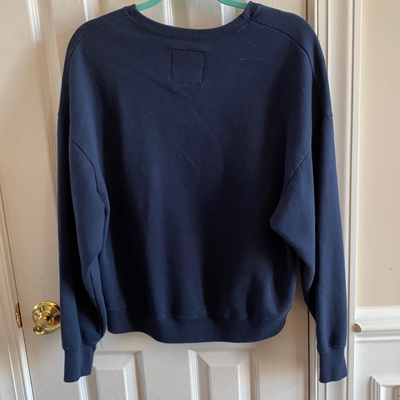 Women’s Tops - Picture 2 of 2